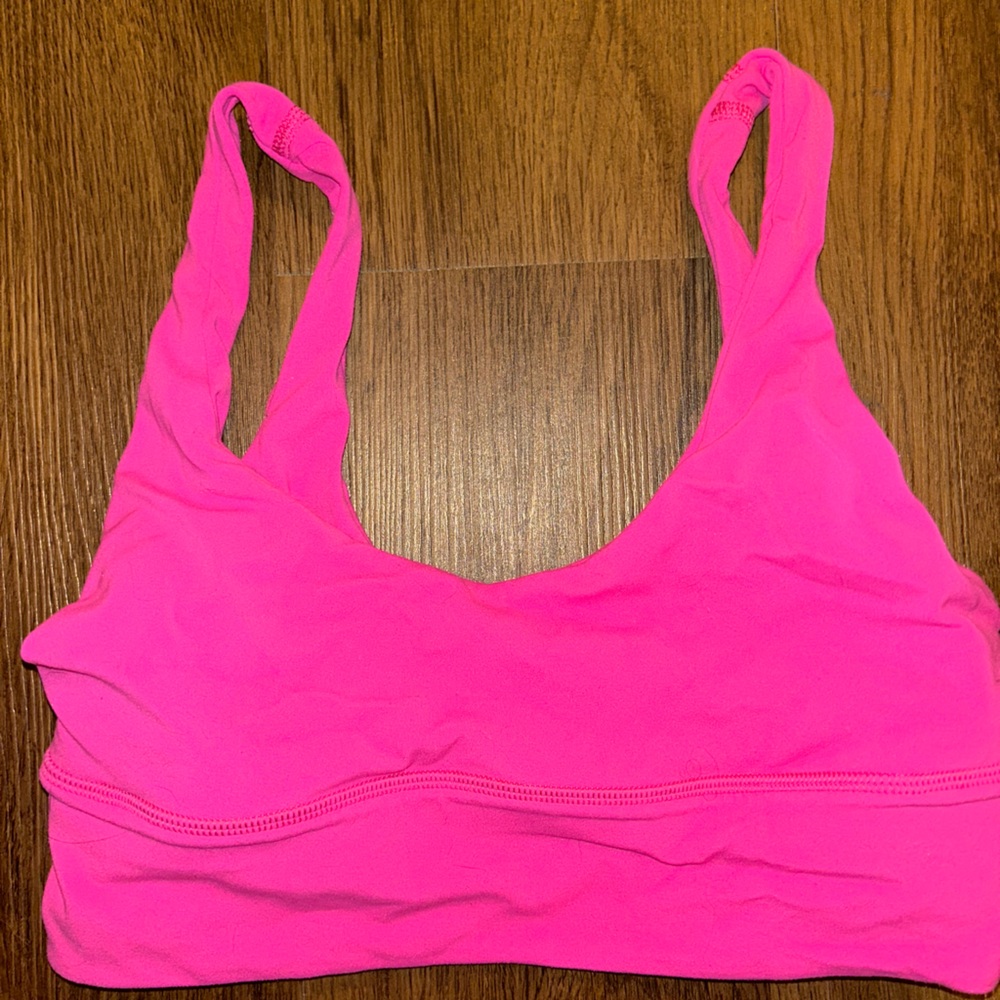 lululemon sports bra